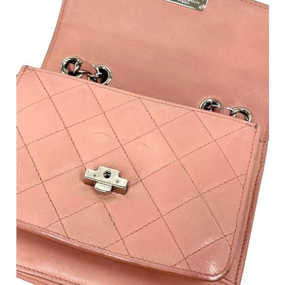 CHANEL Pink Chain Shoulder Bag A-A30110 - Picture 10 of 13